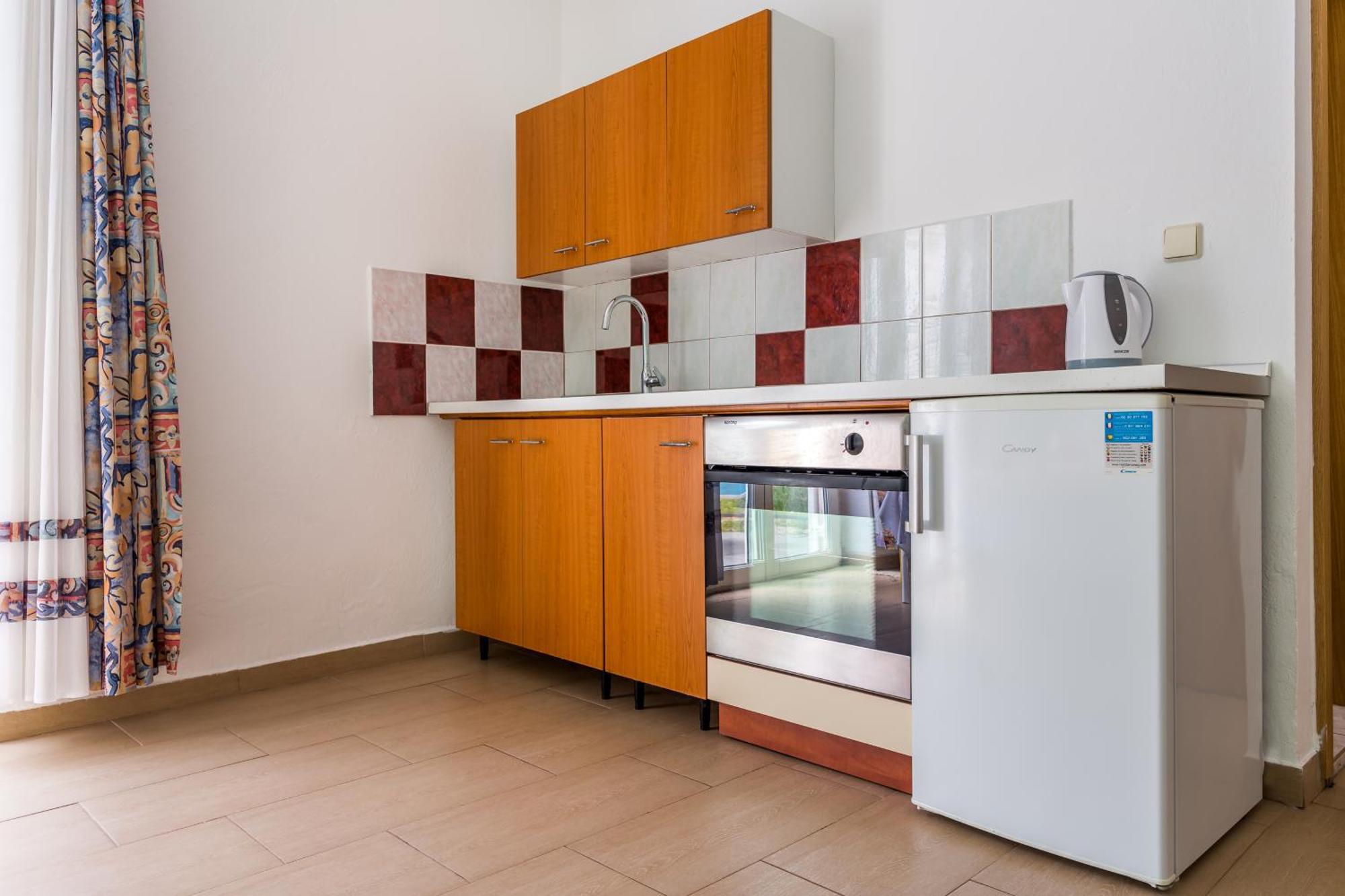 Apartments Claudia Smrika Exterior photo